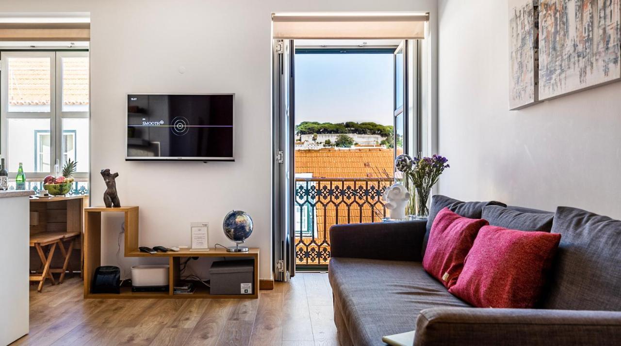 Chiado Apartment With View To The Castle Lisbon Exterior photo