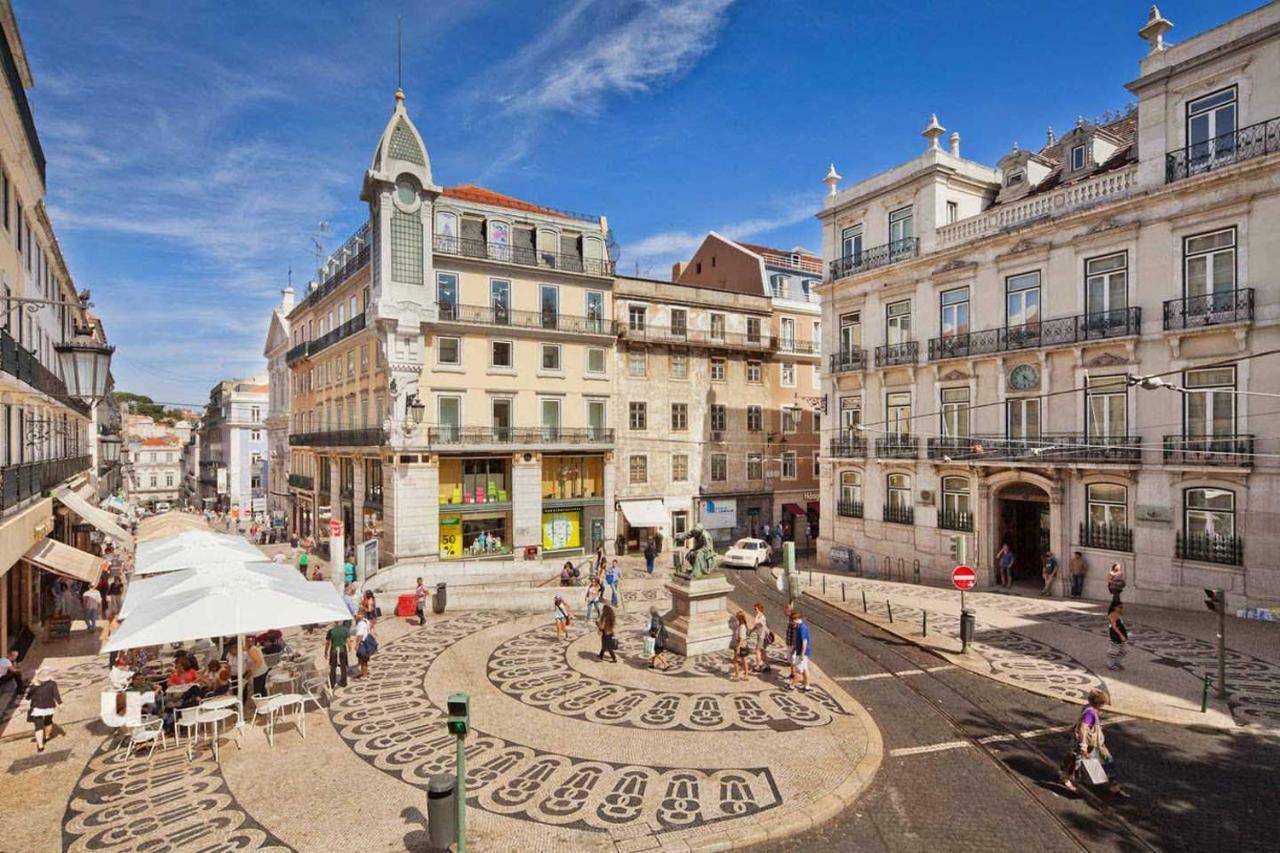 Chiado Apartment With View To The Castle Lisbon Exterior photo